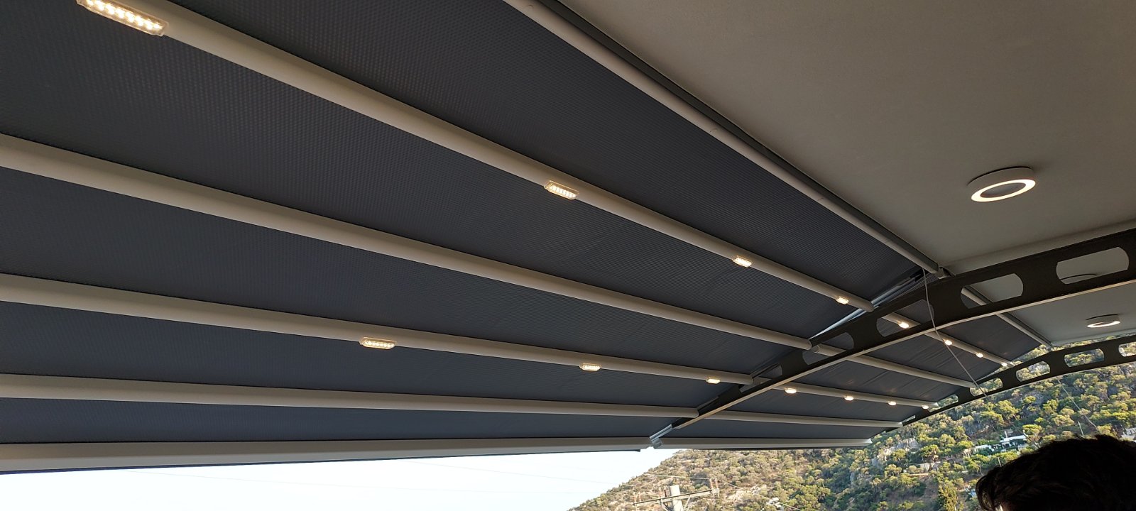 Πέργκολα με LED